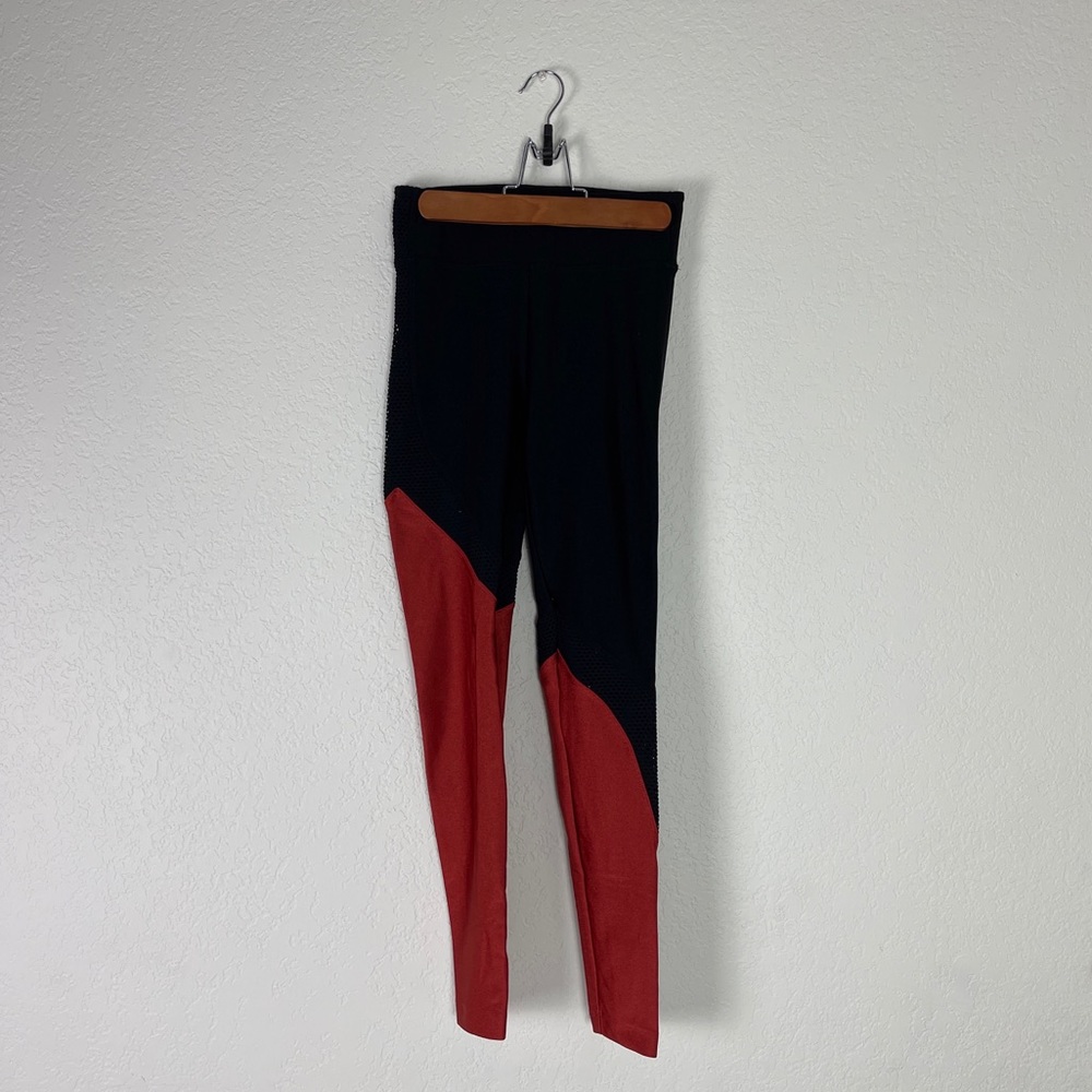 KORAL Venus High Rise Legging in Black Rouge - Picture 6 of 10